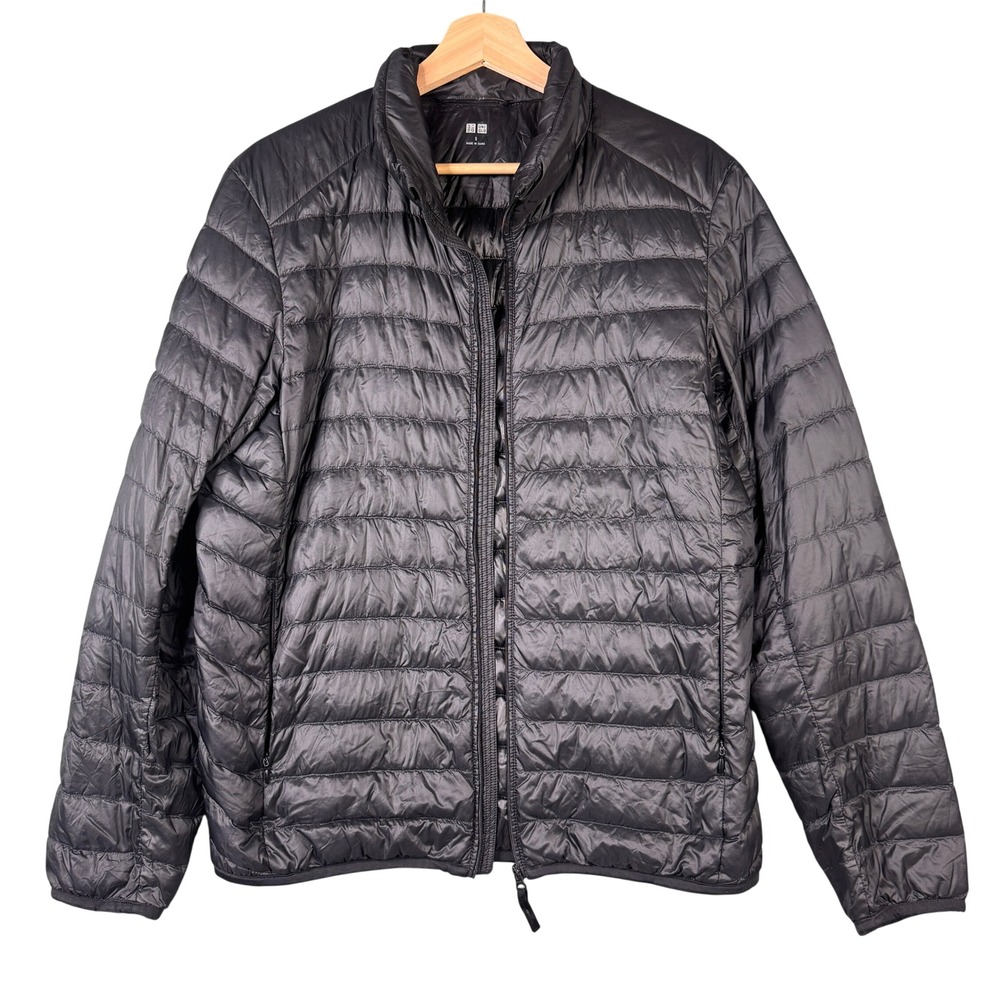Uniqlo Ultra Light Down Jacket Mens Small Black Full Zip Puffer Quilted 156558